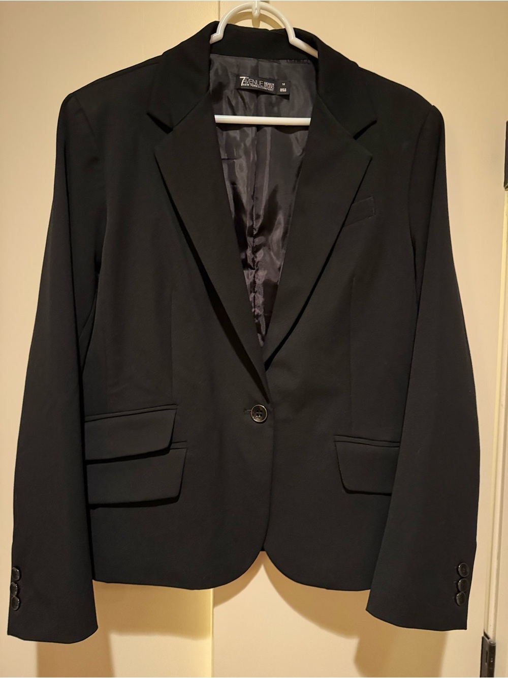 Zara Women's Black Single-Button Tailored Blazer